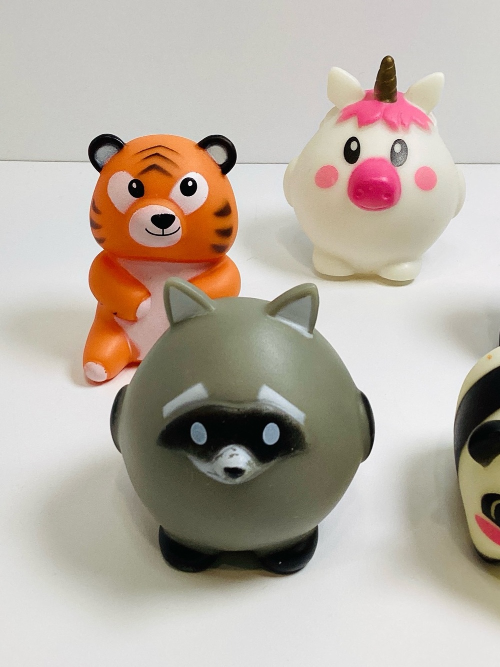 🍄 Assorted Toy Animals - 5pc - Picture 4 of 7